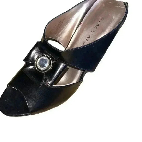 Stacy Adams CLASSY black patent leather Mules. Rhinestone jewels and 2’heels - Picture 10 of 10